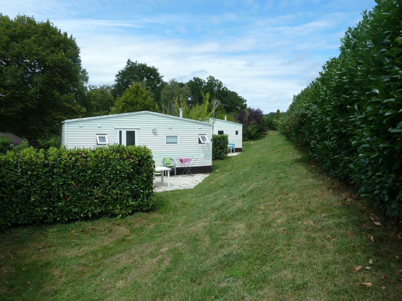 Camping De Ladignac Le Long Bel Air Exteriér fotografie